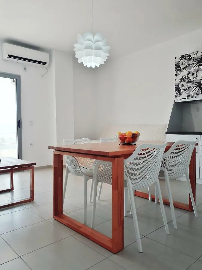 Sarande Bay Apartment 1+1 0*,
