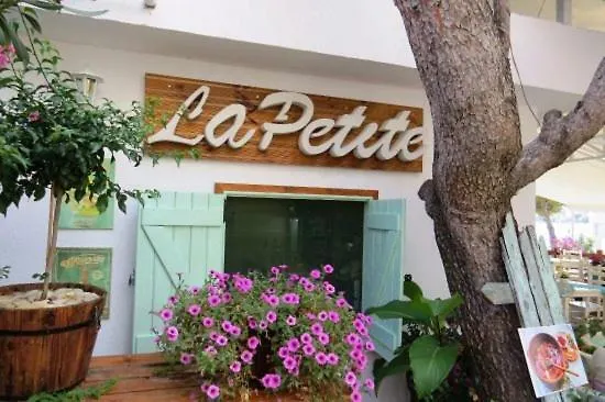 Sarande Bay Apartment 1+1